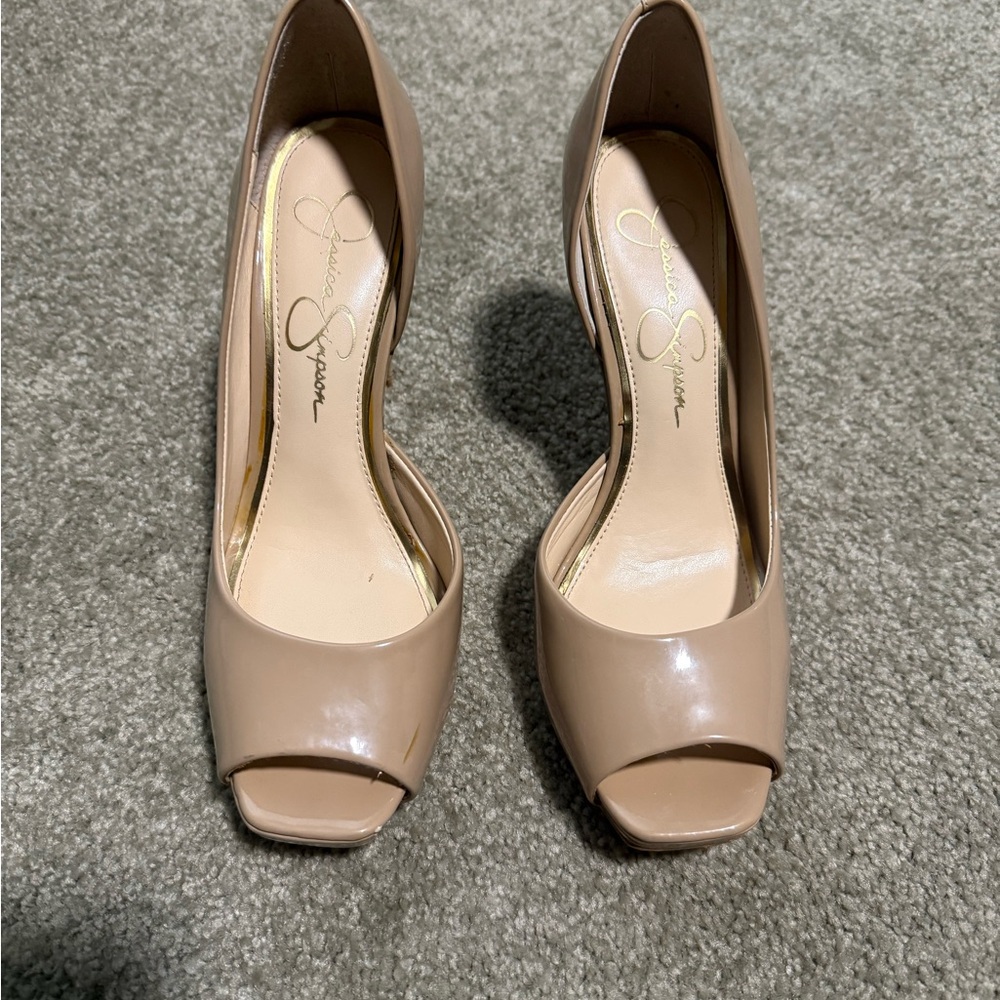 Jessica Simpson Women's Tan Peep Toe Heels
